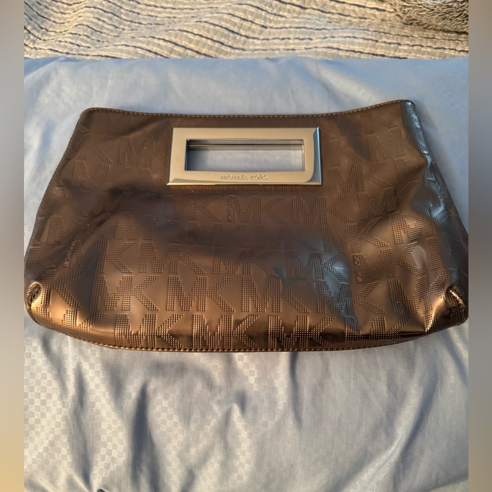 Michael Kors Clutch style purse in Platinum